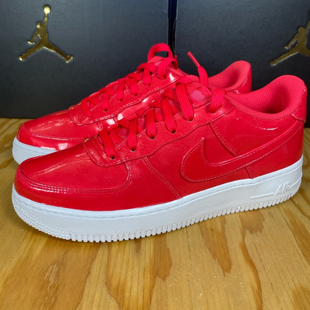 Air Force 1 LV8 UV (GS)
